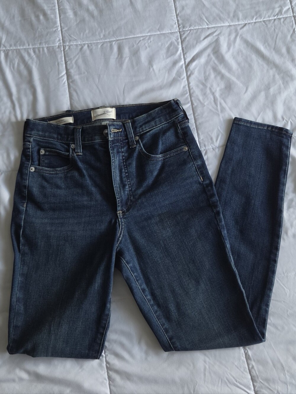 Universal Thread Dark Wash Skinny Jeans